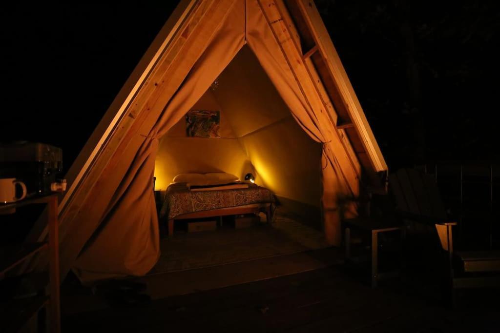 Bohamia - Cozy A-Frame Glamp On 268 Acre Forest Retreat Talladega Zewnętrze zdjęcie